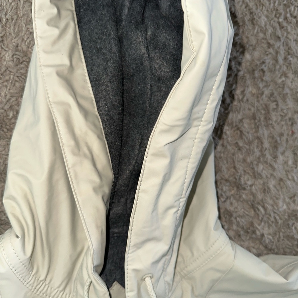 VINTAGE MISTY HARBOR RAIN JACKET Size medium cream/beige lined pre own as is - Picture 6 of 10